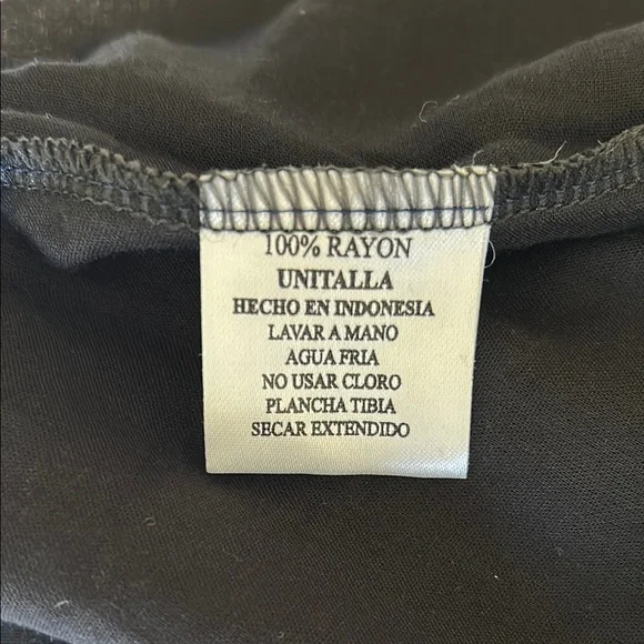 Black and Gold Embellished Jumpsuit - Picture 15 of 16